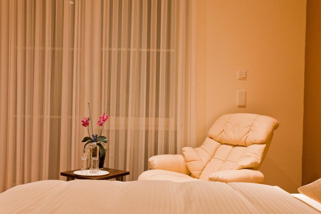 Engelhard Das Landhotel Garni Kirchheim am Ries Szoba fotó