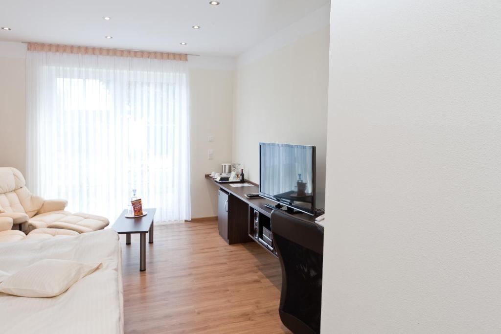 Engelhard Das Landhotel Garni Kirchheim am Ries Kültér fotó