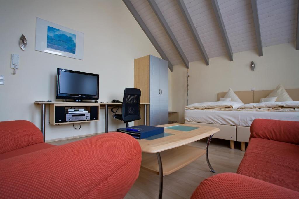 Engelhard Das Landhotel Garni Kirchheim am Ries Kültér fotó